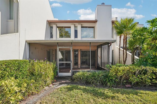 7501 CUMBERLAND ROAD 20, Seminole, FL 33777