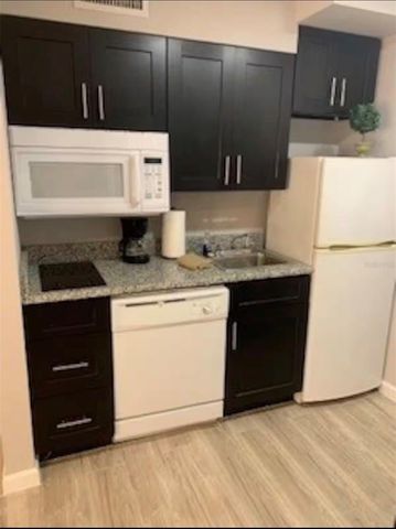 3100 PARKWAY BOULEVARD 422, Kissimmee, FL 34747