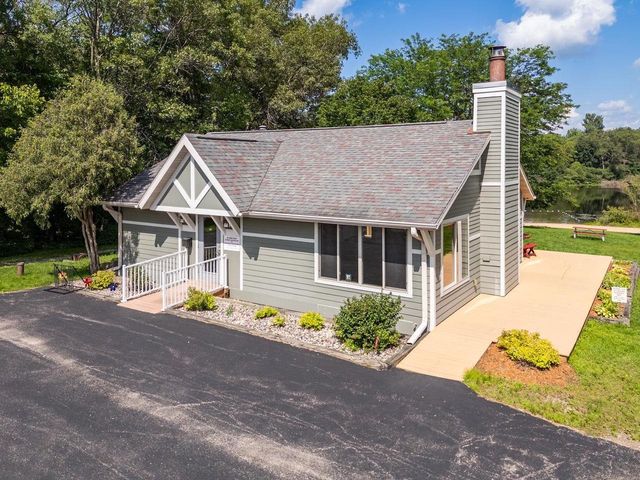 S3109 Buckhorn Road, Reedsburg, WI 53959