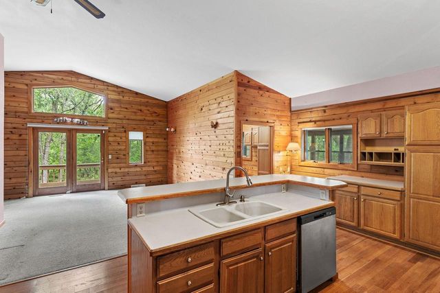 S3109 Buckhorn Road, Reedsburg, WI 53959