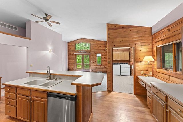 S3109 Buckhorn Road, Reedsburg, WI 53959