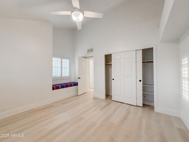 7800 E LINCOLN Drive 2002, Scottsdale, AZ 85250