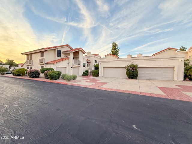 7800 E LINCOLN Drive 2002, Scottsdale, AZ 85250