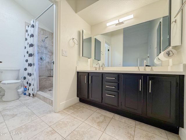 7800 E LINCOLN Drive 2002, Scottsdale, AZ 85250