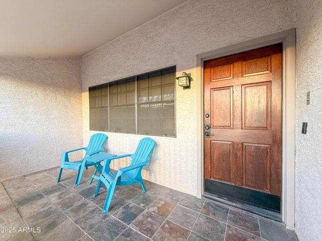 7800 E LINCOLN Drive 2002, Scottsdale, AZ 85250