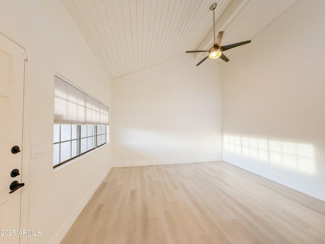 7800 E LINCOLN Drive 2002, Scottsdale, AZ 85250