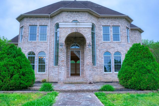 3115 W Striegel Road, Carbondale, IL 62901