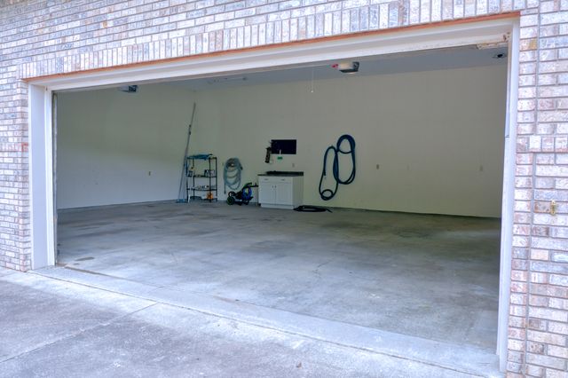 3115 W Striegel Road, Carbondale, IL 62901