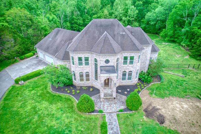 3115 W Striegel Road, Carbondale, IL 62901