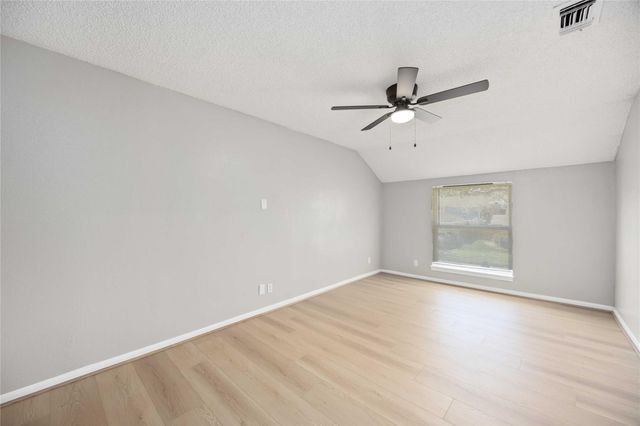 9728 Debbie Lane, Houston, TX 77038