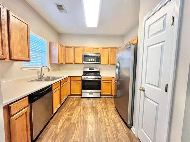 4713 Autumn Rose Trail, Oakwood, GA 30566