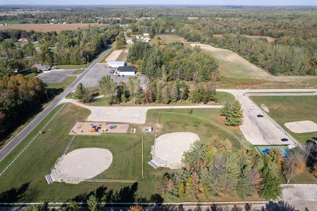 2928 N Jefferson Road, Midland, MI 48642