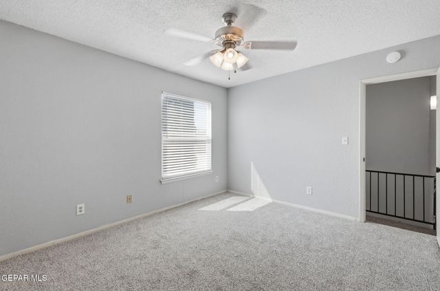 932 DESTELLO Road, El Paso, TX 79907