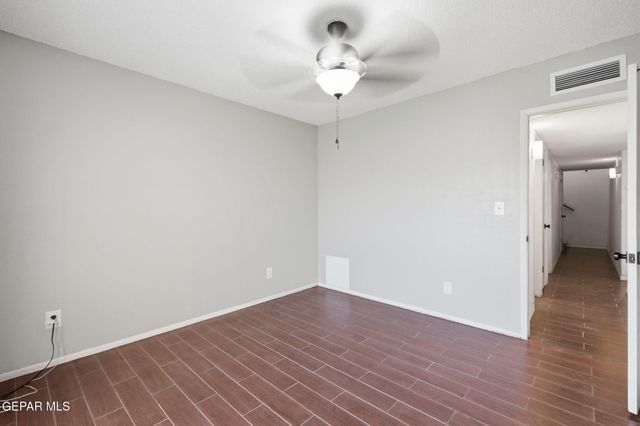 932 DESTELLO Road, El Paso, TX 79907