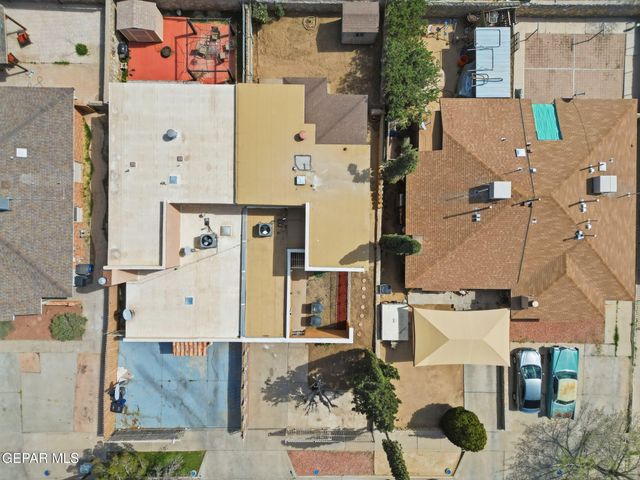 932 DESTELLO Road, El Paso, TX 79907