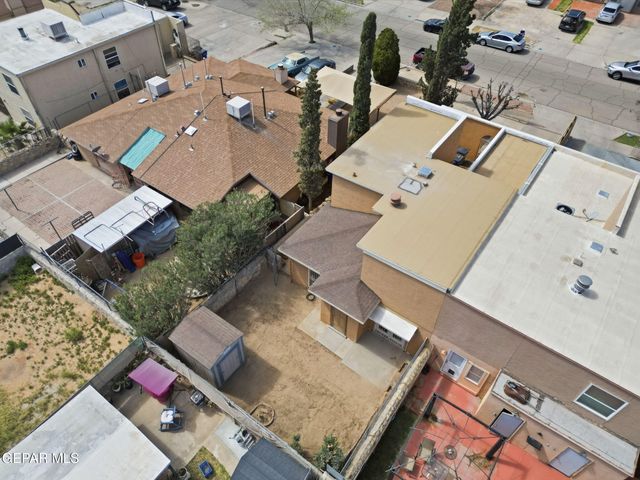 932 DESTELLO Road, El Paso, TX 79907