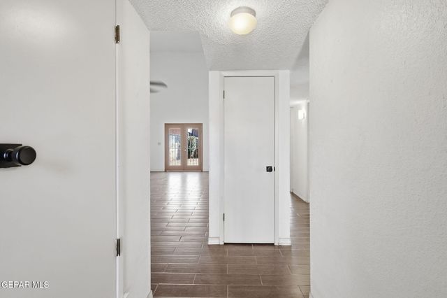 932 DESTELLO Road, El Paso, TX 79907