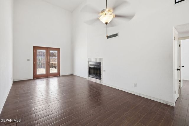 932 DESTELLO Road, El Paso, TX 79907