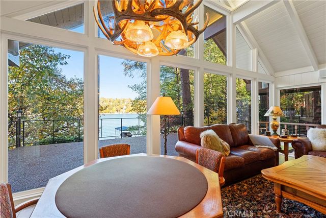 27772 Hamiltair Drive, Lake Arrowhead, CA 92352