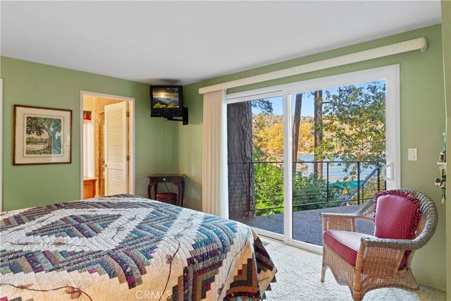 27772 Hamiltair Drive, Lake Arrowhead, CA 92352