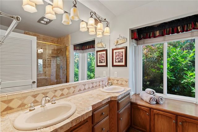 27772 Hamiltair Drive, Lake Arrowhead, CA 92352