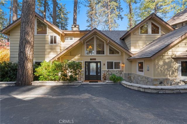 27772 Hamiltair Drive, Lake Arrowhead, CA 92352