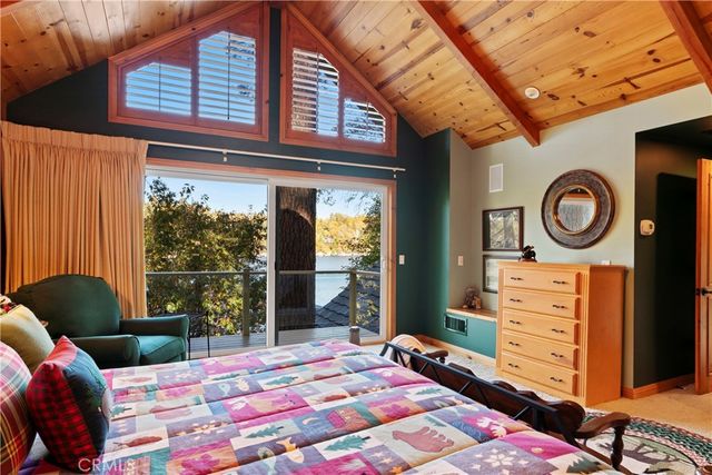 27772 Hamiltair Drive, Lake Arrowhead, CA 92352