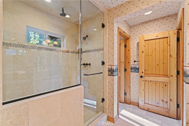 27772 Hamiltair Drive, Lake Arrowhead, CA 92352