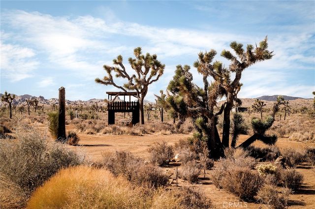 2680 Vine, Pioneertown, CA 92268