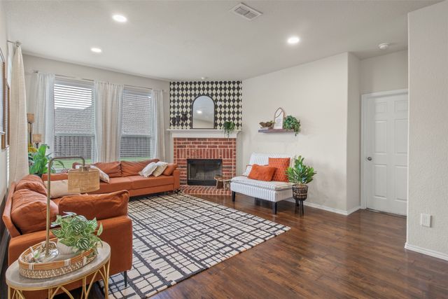 1802 Phillip Lane, Wylie, TX 75098
