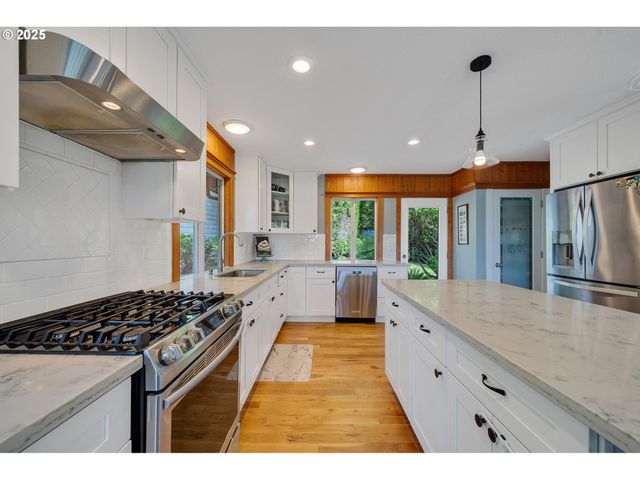 1626 Ne REGATTA Way, Lincoln City, OR 97367