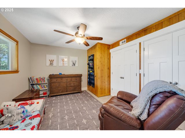 1626 Ne REGATTA Way, Lincoln City, OR 97367