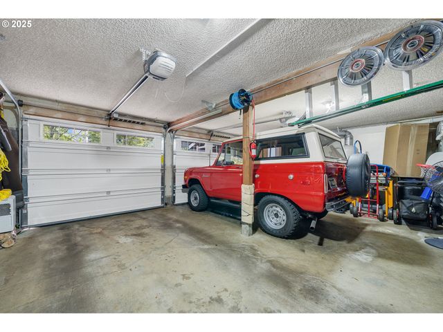 1626 Ne REGATTA Way, Lincoln City, OR 97367