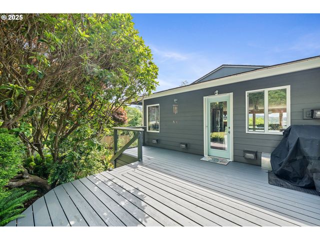1626 Ne REGATTA Way, Lincoln City, OR 97367