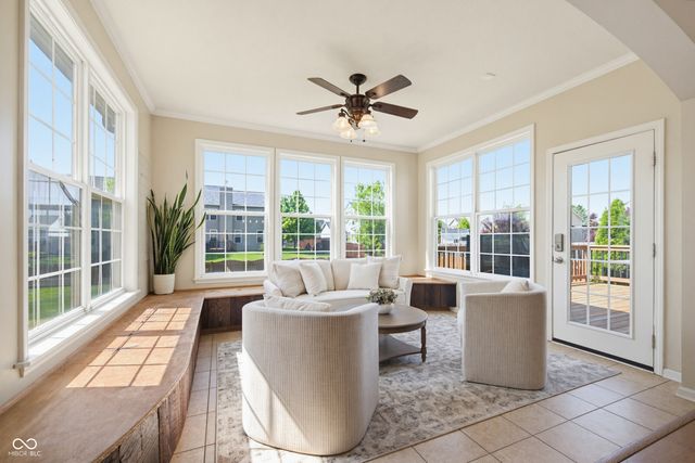 6103 Golden Eagle Drive, Zionsville, IN 46077