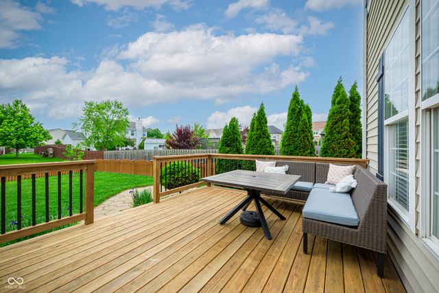 6103 Golden Eagle Drive, Zionsville, IN 46077