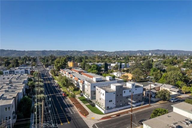 5655 Hazeltine Avenue 2, Sherman Oaks, CA 91401