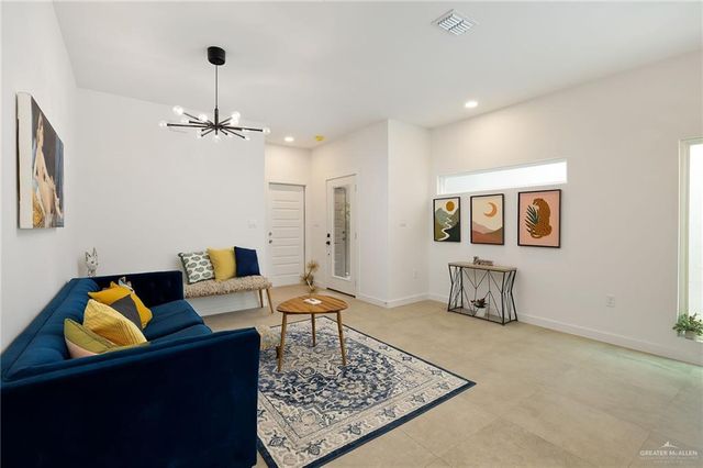 2641 Warbler Avenue, Mcallen, TX 78504