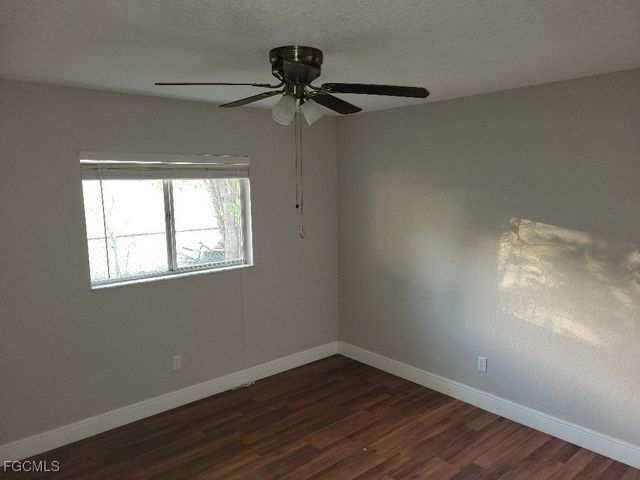 1110 SE 15th ST, Cape Coral, FL 33990