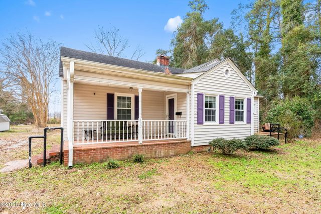 102 Sandwall Avenue, Tabor City, NC 28463