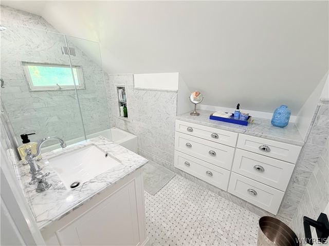 3794 Westview Avenue, Hamburg, NY 14075
