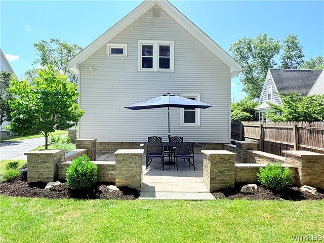 3794 Westview Avenue, Hamburg, NY 14075
