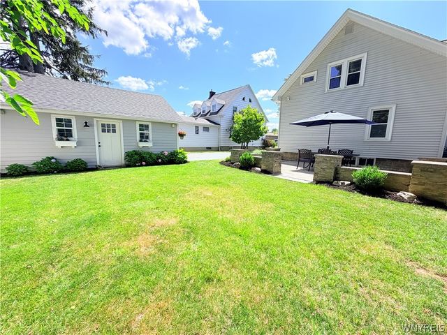 3794 Westview Avenue, Hamburg, NY 14075