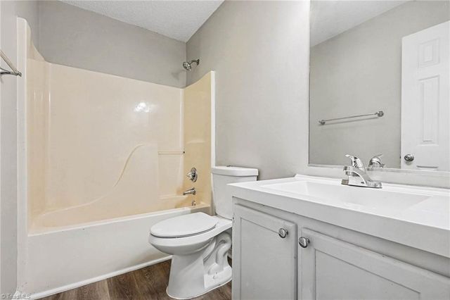 4228 Studio Lane, Greensboro, NC 27407