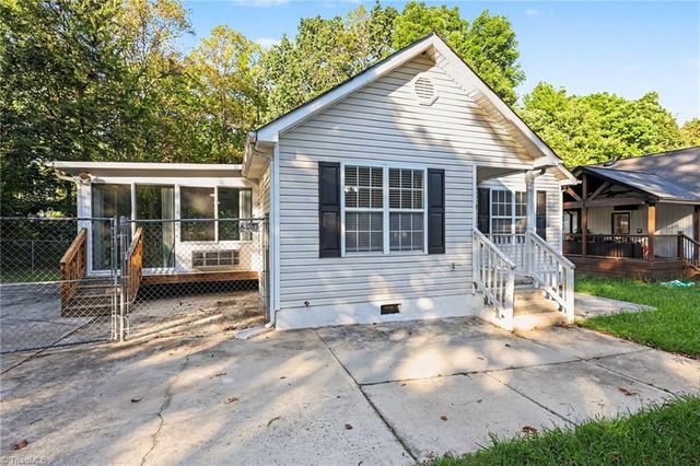 4228 Studio Lane, Greensboro, NC 27407