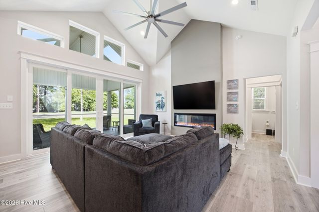 123 Trent Lane 17, Chocowinity, NC 27817