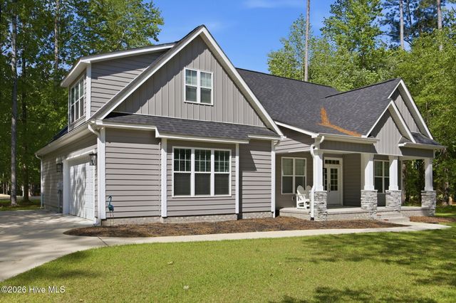 123 Trent Lane 17, Chocowinity, NC 27817