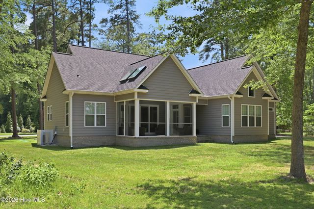 123 Trent Lane 17, Chocowinity, NC 27817