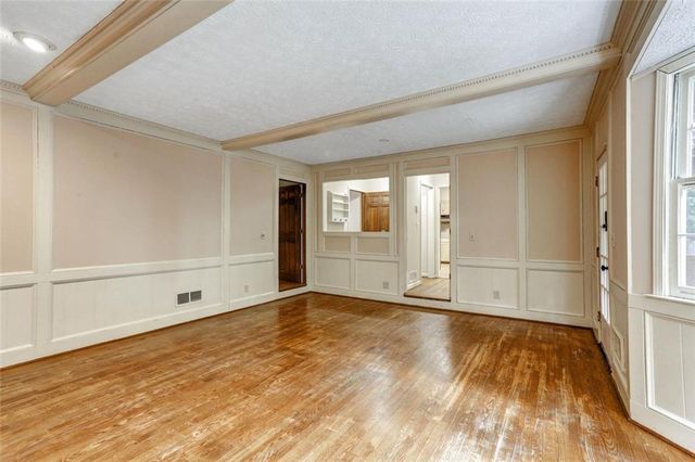 5774 Vantage Court, Stone Mountain, GA 30087