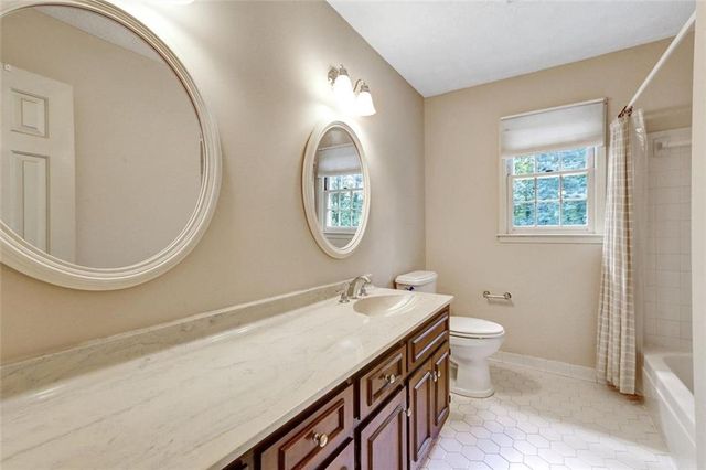 5774 Vantage Court, Stone Mountain, GA 30087